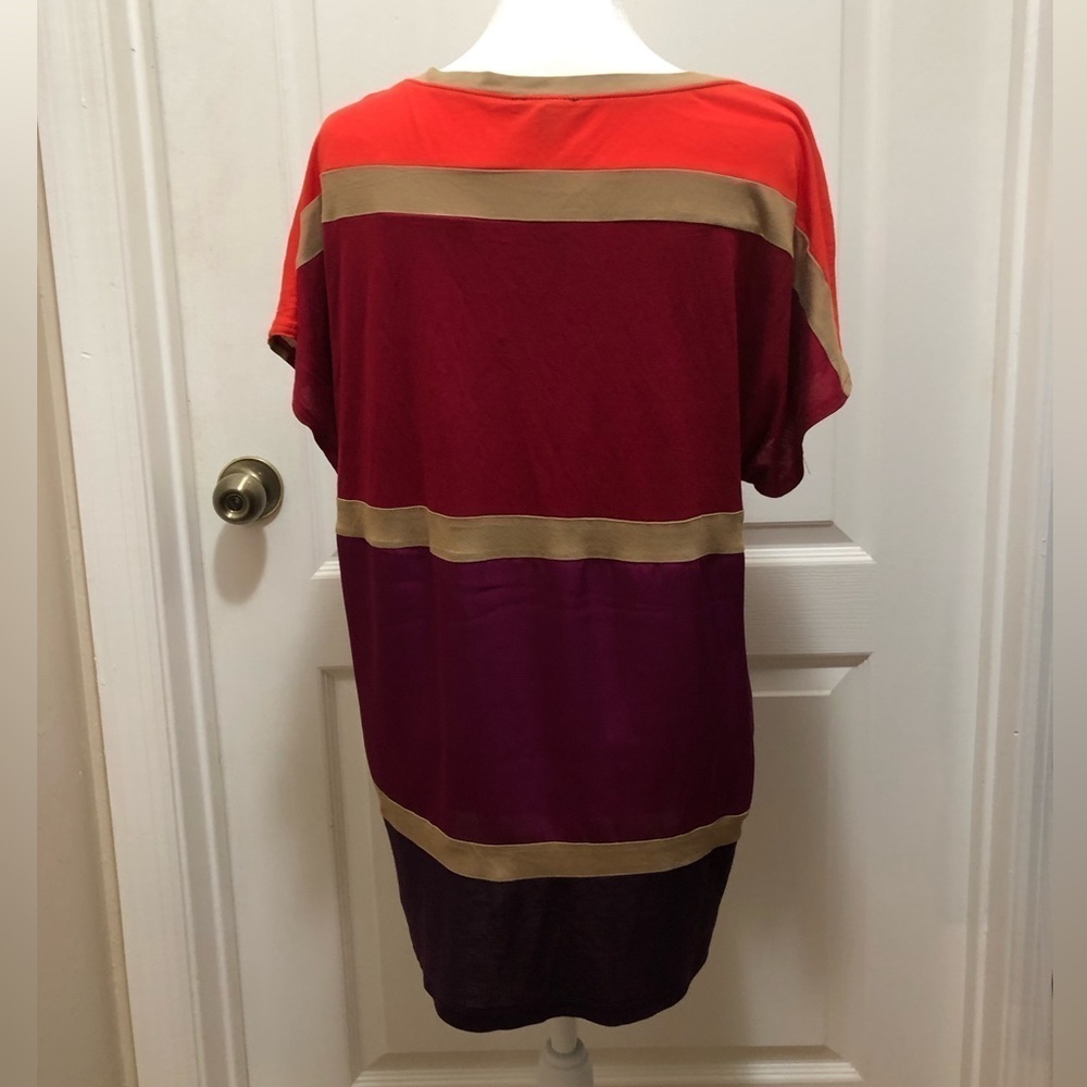 Express Top - Picture 2 of 7